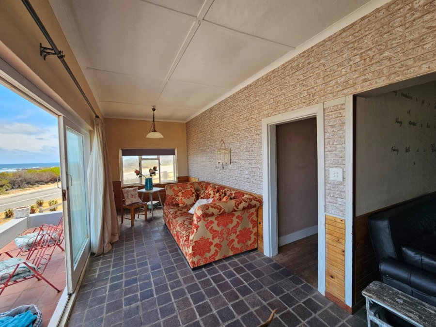 4 Bedroom Property for Sale in Jongensfontein Western Cape